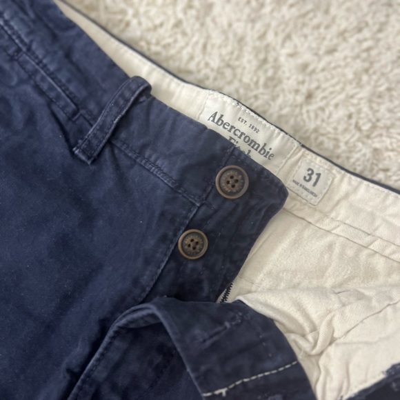 Abercrombie & Fitch Men's Size 31 Navy Shorts GUC - Picture 5 of 5